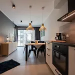 Lights Rakowicka 15 شقة *