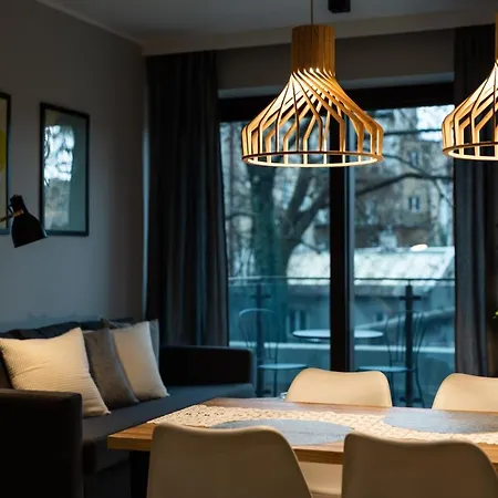 Lights Rakowicka 15 *